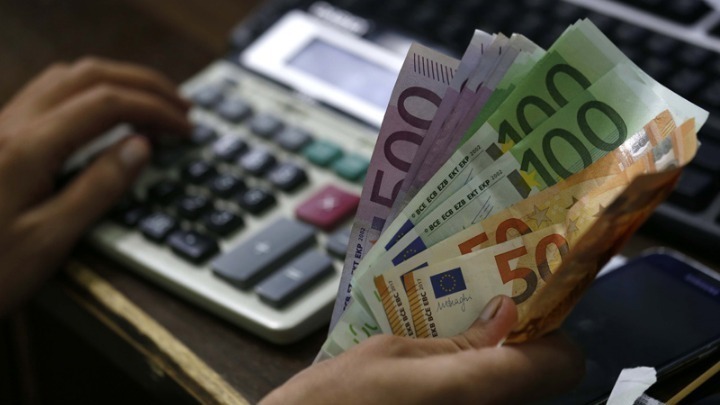 Έως την Τρίτη η προθεσμία υποβολής αιτήσεων για την επιστρεπτέα προκαταβολή 5