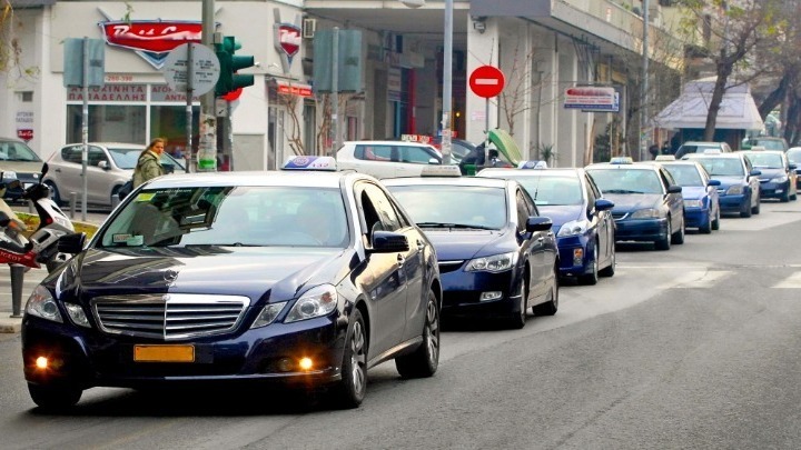 Στην απεργιακή κινητοποίηση για το φορολογικό θα συμμετάσχουν οι ιδιοκτήτες ταξί